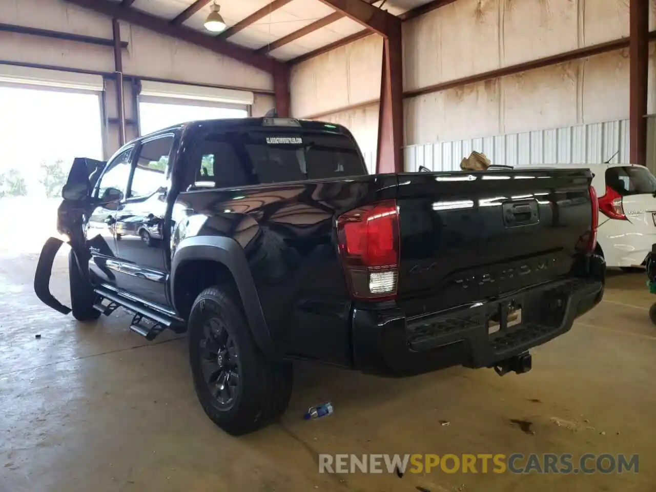 3 Photograph of a damaged car 5TFCZ5AN6MX246350 TOYOTA TACOMA 2021