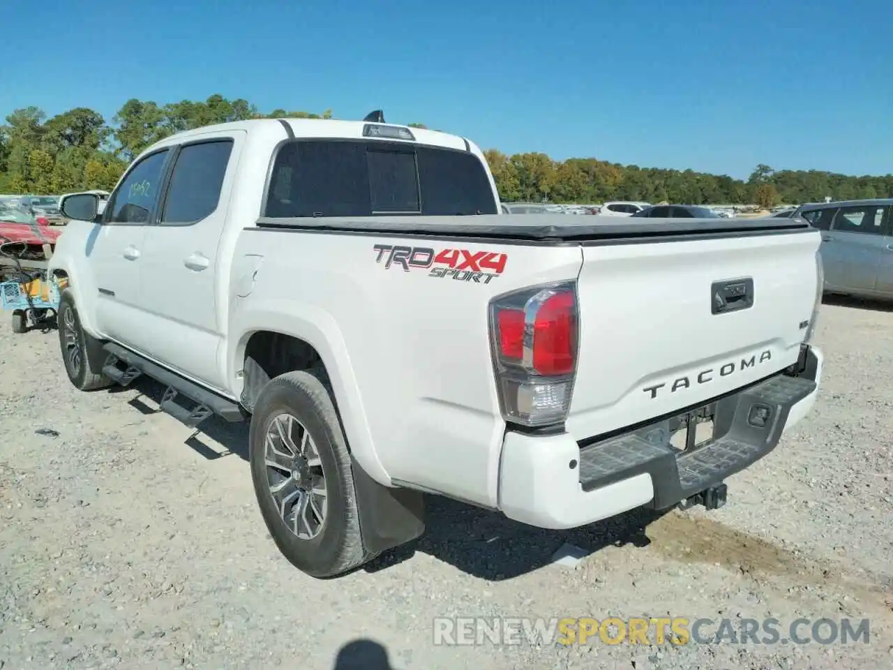 3 Photograph of a damaged car 5TFCZ5AN6MX248017 TOYOTA TACOMA 2021