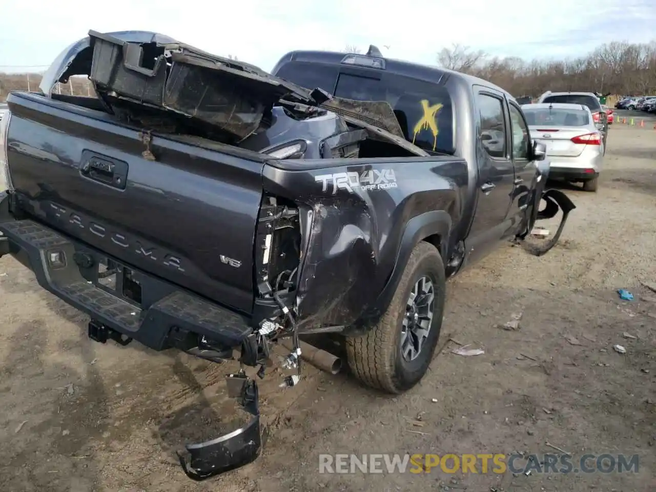 4 Фотография поврежденного автомобиля 5TFCZ5AN6MX258966 TOYOTA TACOMA 2021