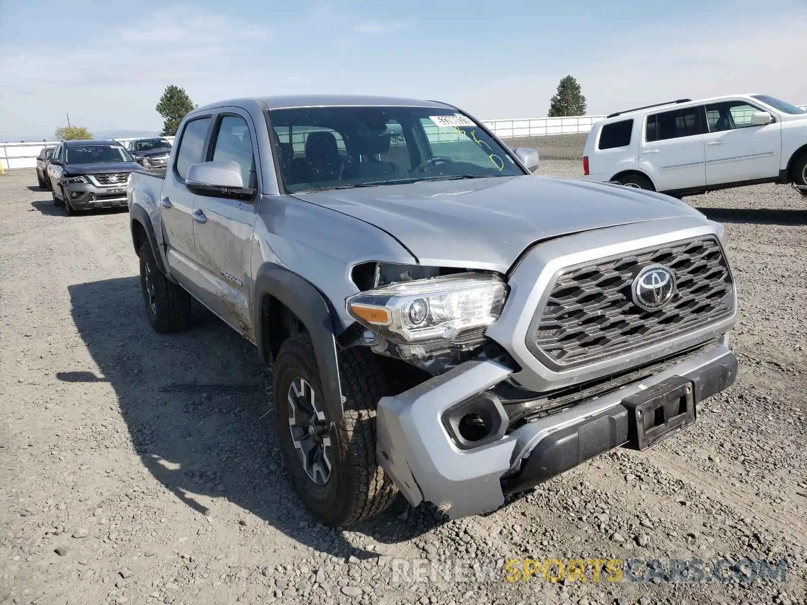 1 Photograph of a damaged car 5TFCZ5AN6MX268073 TOYOTA TACOMA 2021