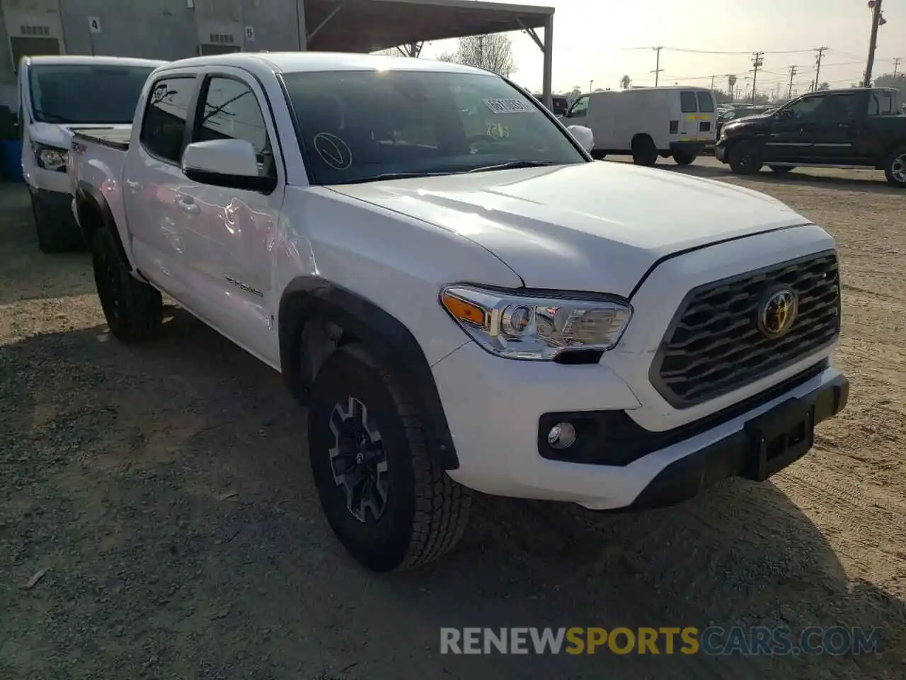 1 Photograph of a damaged car 5TFCZ5AN6MX269059 TOYOTA TACOMA 2021