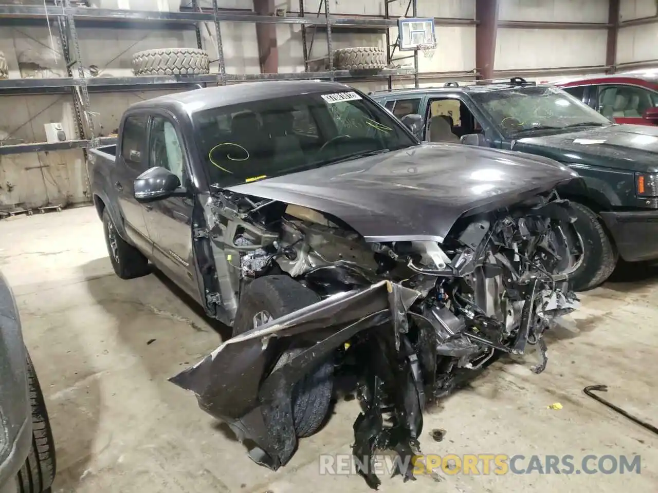 1 Photograph of a damaged car 5TFCZ5AN6MX269272 TOYOTA TACOMA 2021