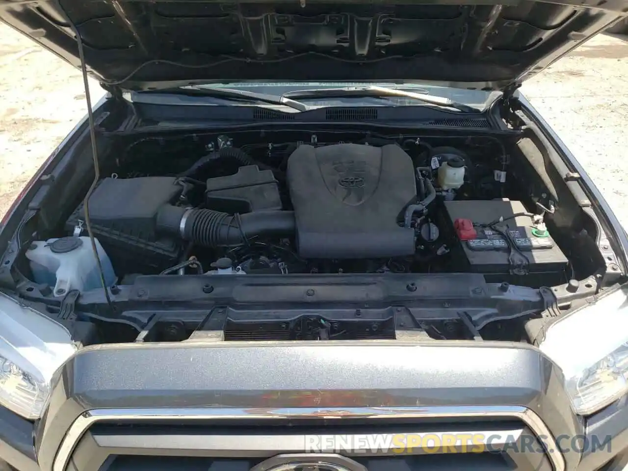 7 Photograph of a damaged car 5TFCZ5AN7MX247748 TOYOTA TACOMA 2021