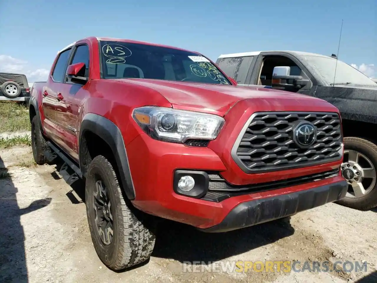 1 Photograph of a damaged car 5TFCZ5AN7MX255171 TOYOTA TACOMA 2021