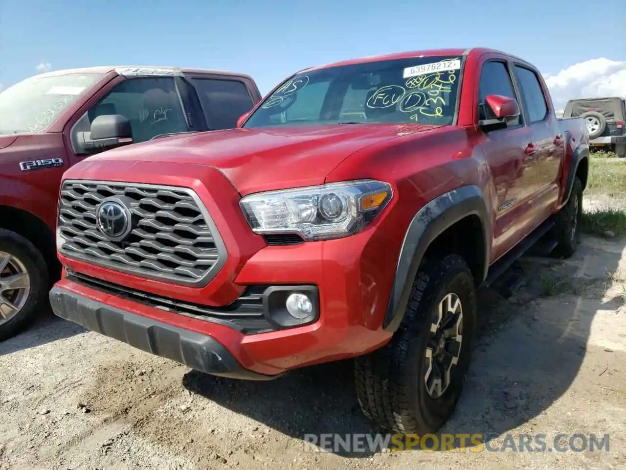 2 Photograph of a damaged car 5TFCZ5AN7MX255171 TOYOTA TACOMA 2021