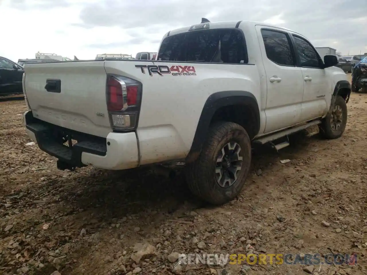 4 Фотография поврежденного автомобиля 5TFCZ5AN7MX255252 TOYOTA TACOMA 2021