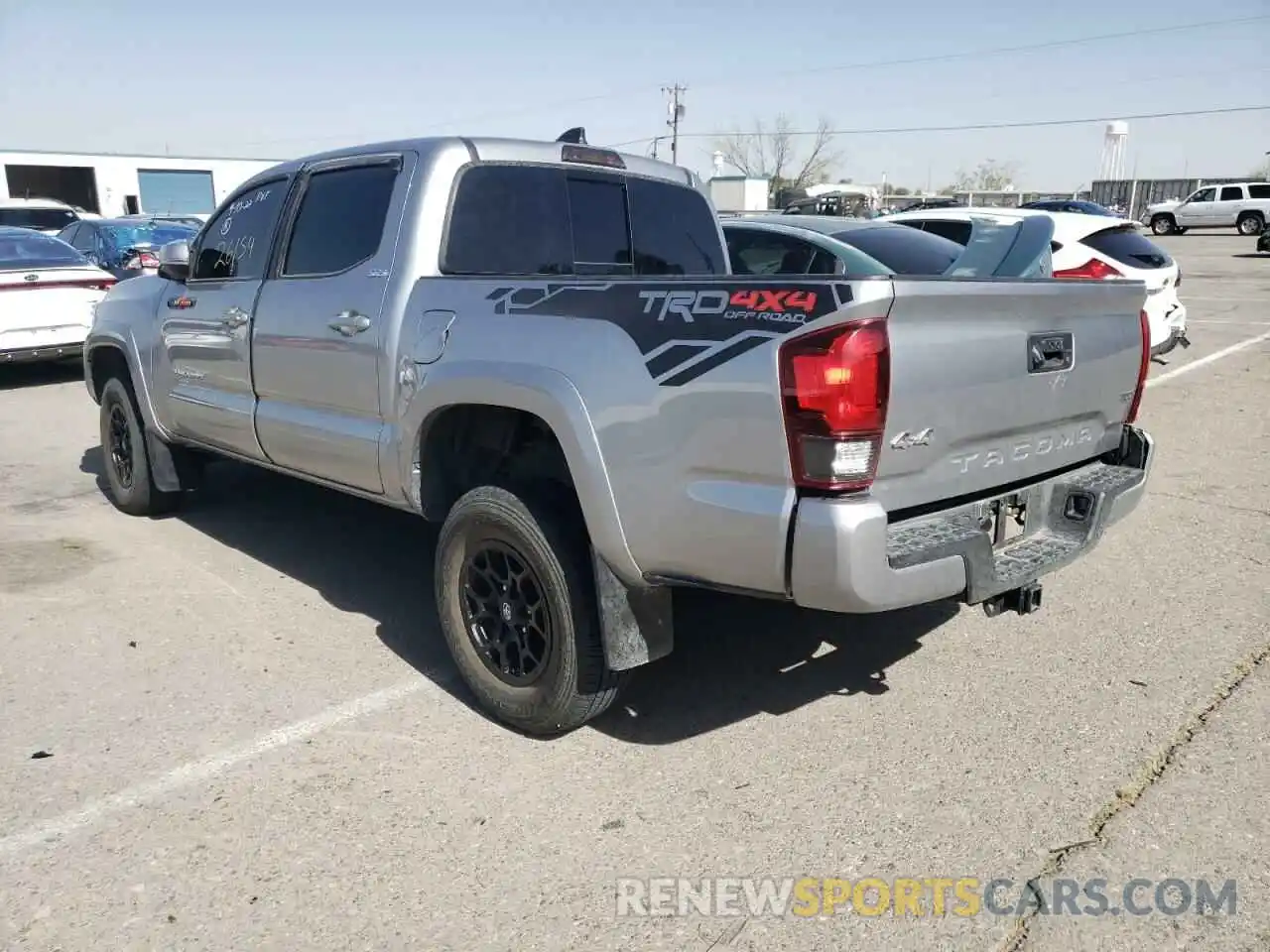 3 Photograph of a damaged car 5TFCZ5AN7MX255669 TOYOTA TACOMA 2021