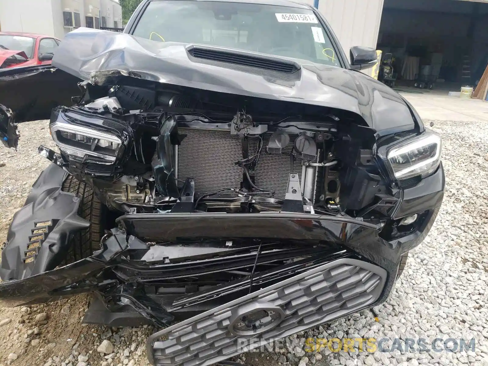 9 Photograph of a damaged car 5TFCZ5AN7MX260063 TOYOTA TACOMA 2021