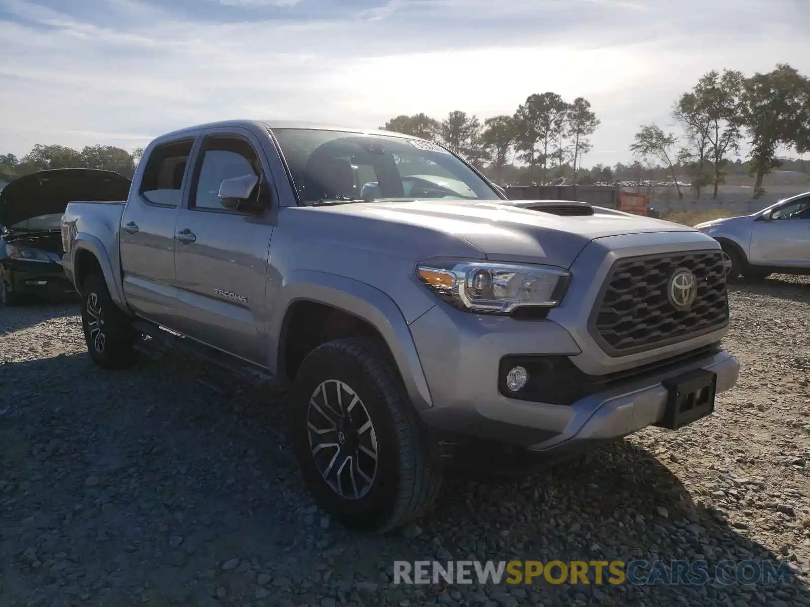 1 Photograph of a damaged car 5TFCZ5AN7MX261682 TOYOTA TACOMA 2021