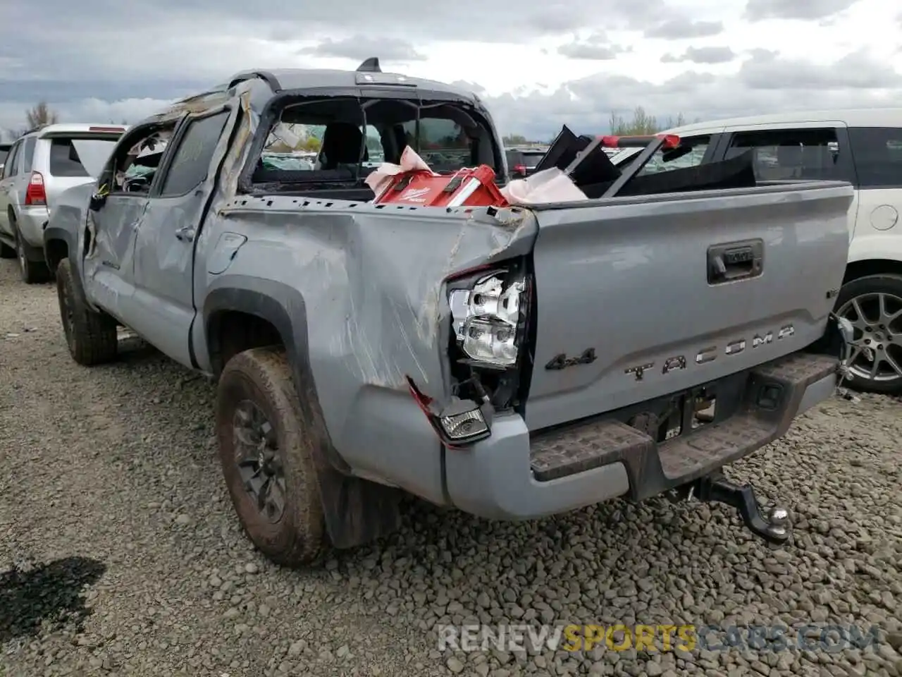 3 Photograph of a damaged car 5TFCZ5AN7MX262959 TOYOTA TACOMA 2021