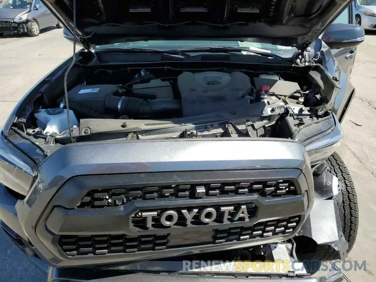 7 Photograph of a damaged car 5TFCZ5AN7MX270012 TOYOTA TACOMA 2021