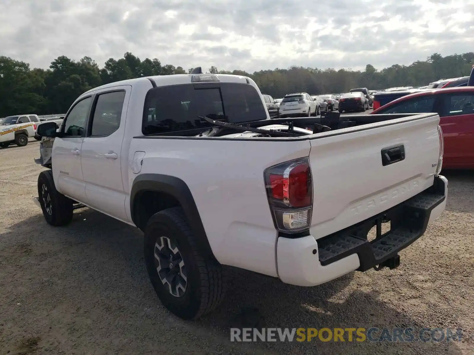 3 Photograph of a damaged car 5TFCZ5AN7MX270155 TOYOTA TACOMA 2021