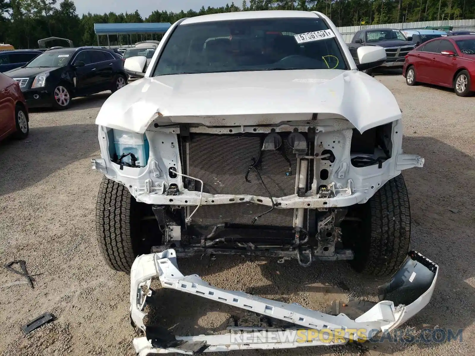 9 Photograph of a damaged car 5TFCZ5AN7MX270155 TOYOTA TACOMA 2021