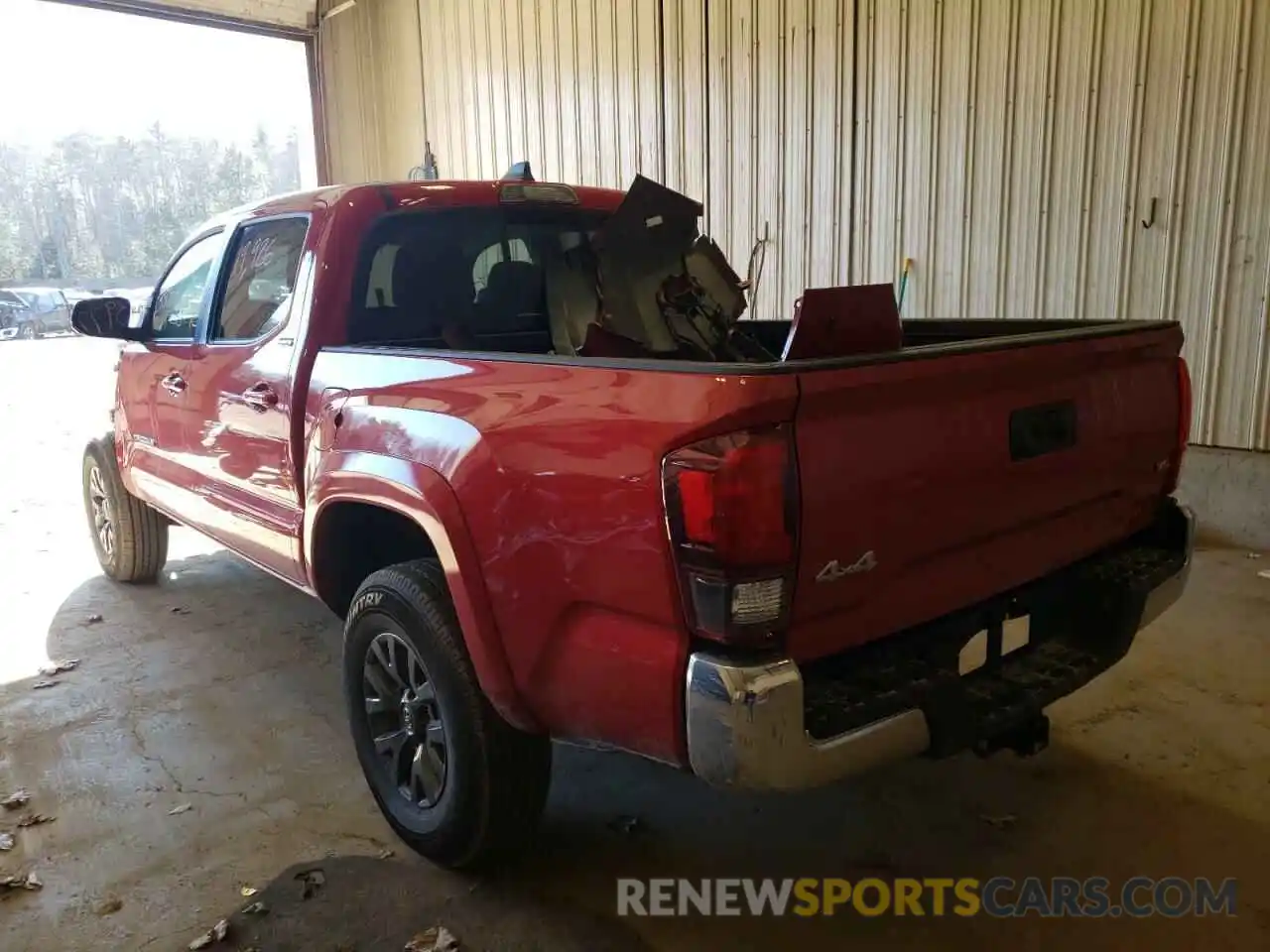 3 Photograph of a damaged car 5TFCZ5AN7MX270804 TOYOTA TACOMA 2021