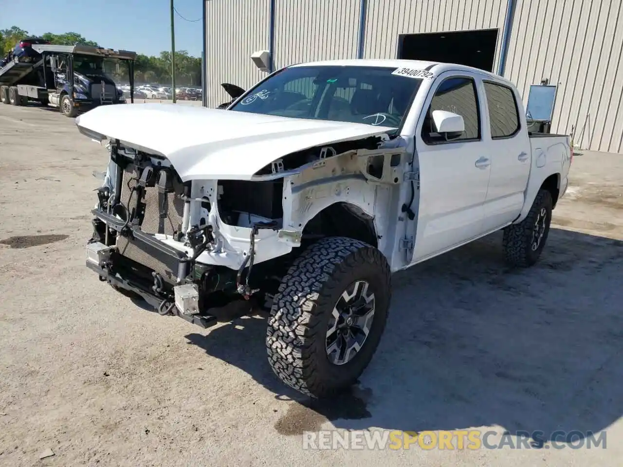 2 Photograph of a damaged car 5TFCZ5AN7MX272472 TOYOTA TACOMA 2021