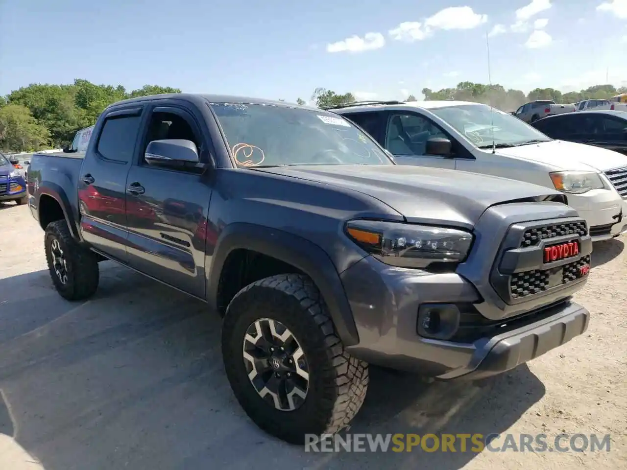 1 Photograph of a damaged car 5TFCZ5AN7MX272665 TOYOTA TACOMA 2021