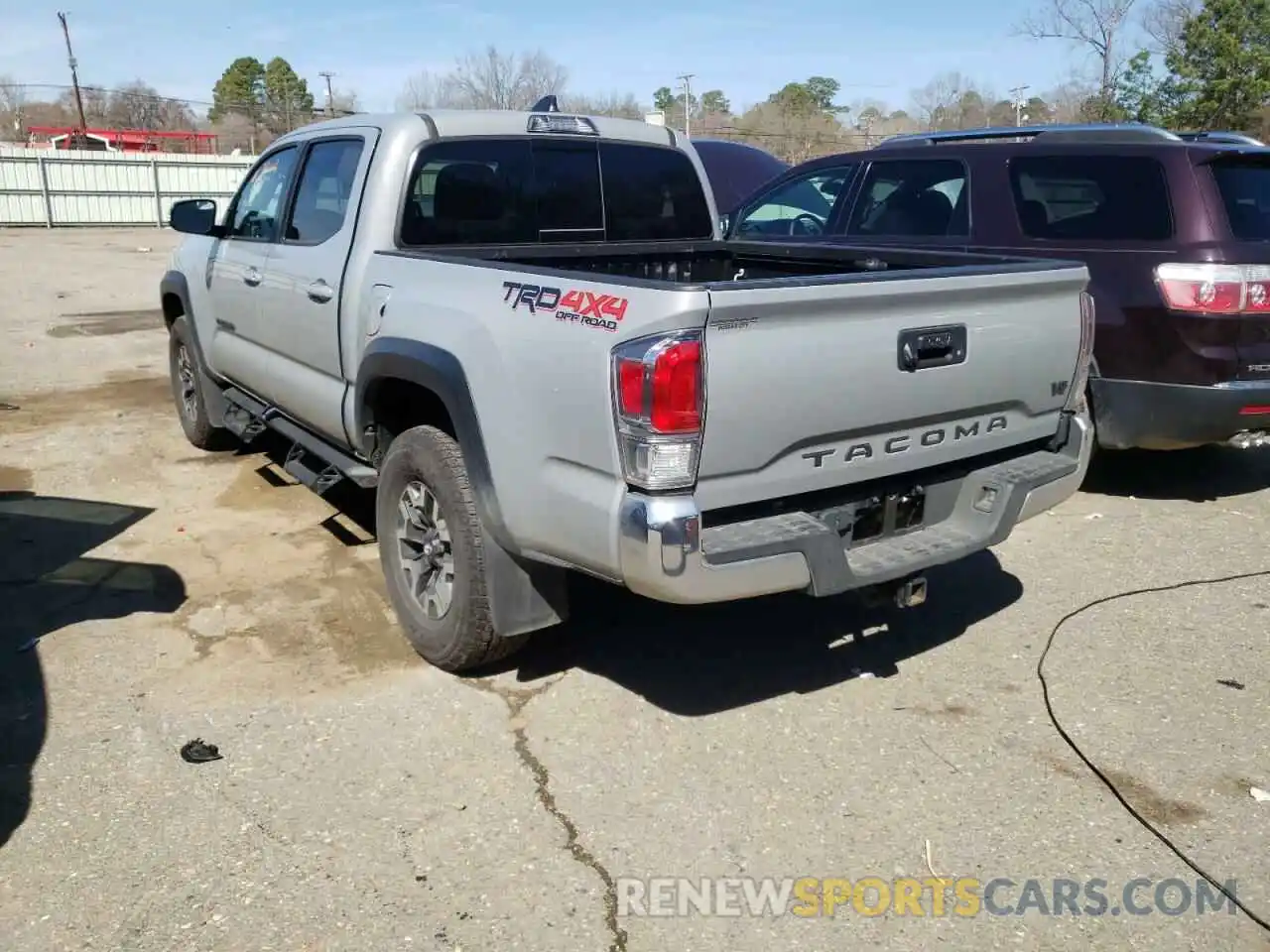 3 Photograph of a damaged car 5TFCZ5AN8MX248827 TOYOTA TACOMA 2021