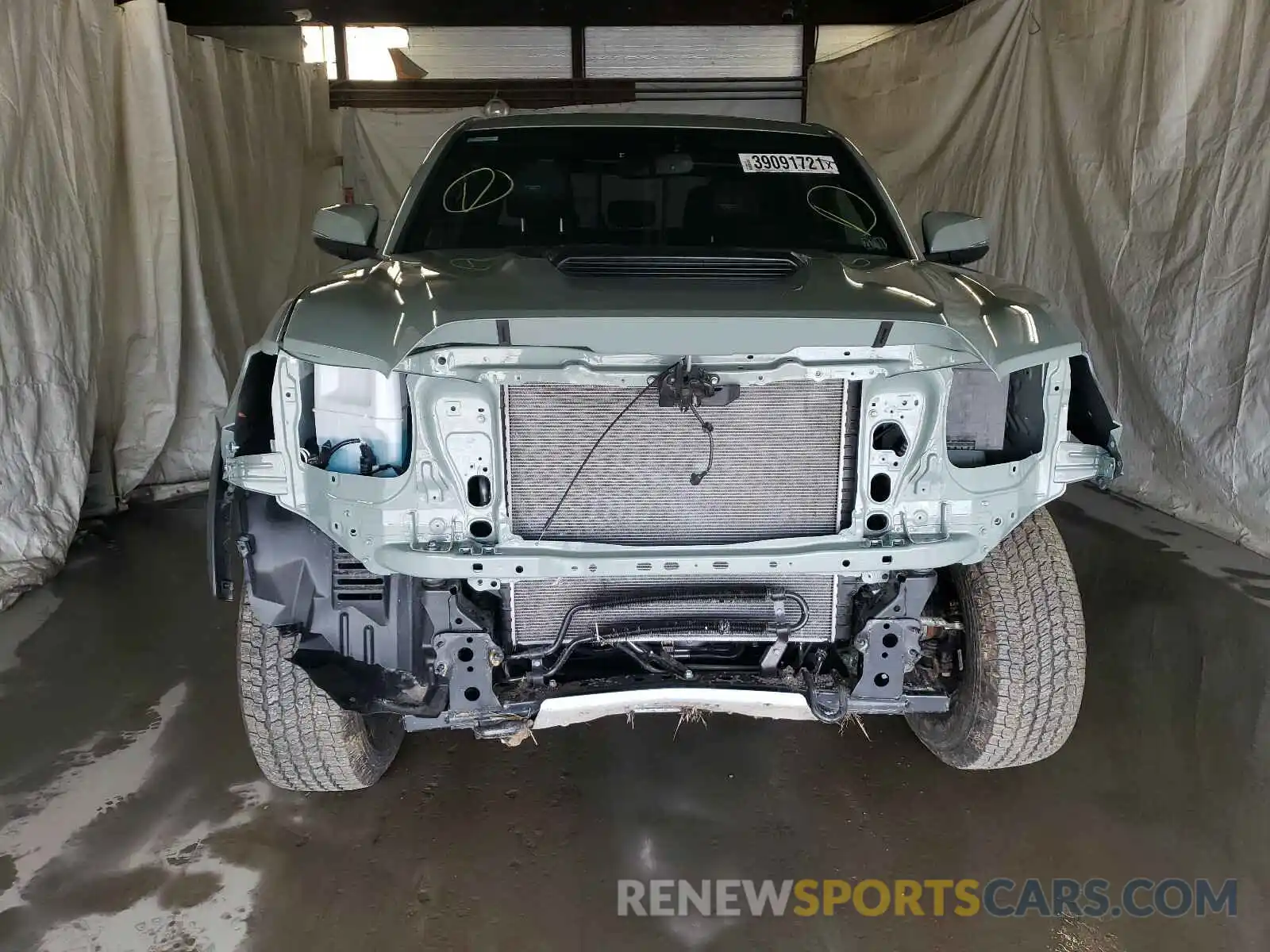 9 Photograph of a damaged car 5TFCZ5AN8MX251310 TOYOTA TACOMA 2021