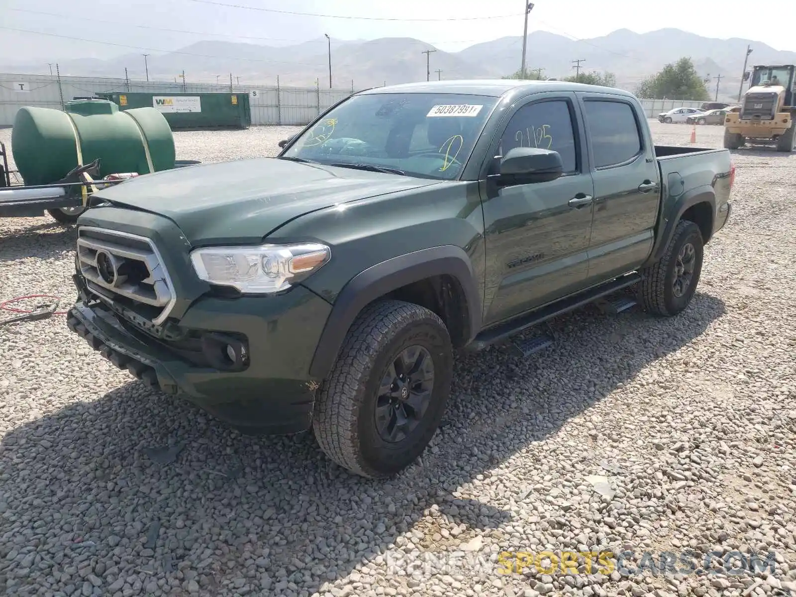 2 Photograph of a damaged car 5TFCZ5AN8MX253400 TOYOTA TACOMA 2021