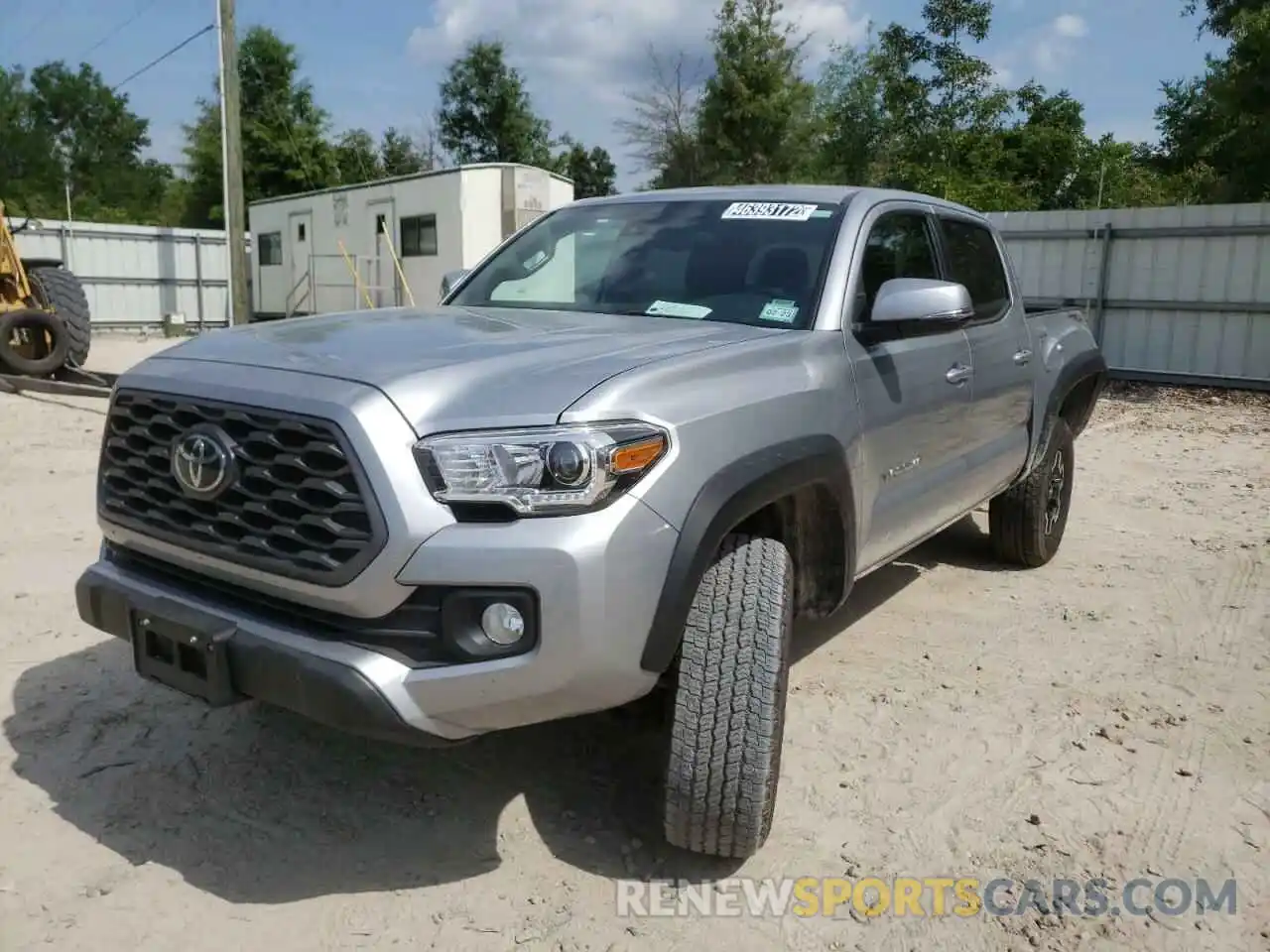 2 Photograph of a damaged car 5TFCZ5AN8MX264462 TOYOTA TACOMA 2021