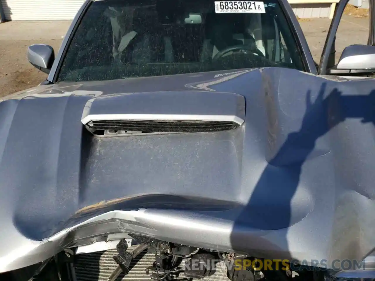 7 Photograph of a damaged car 5TFCZ5AN9MX244513 TOYOTA TACOMA 2021