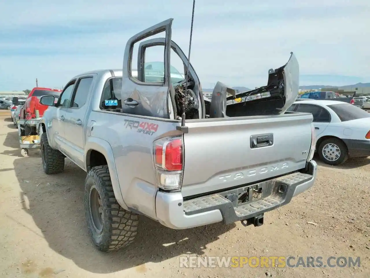 3 Photograph of a damaged car 5TFCZ5AN9MX245886 TOYOTA TACOMA 2021