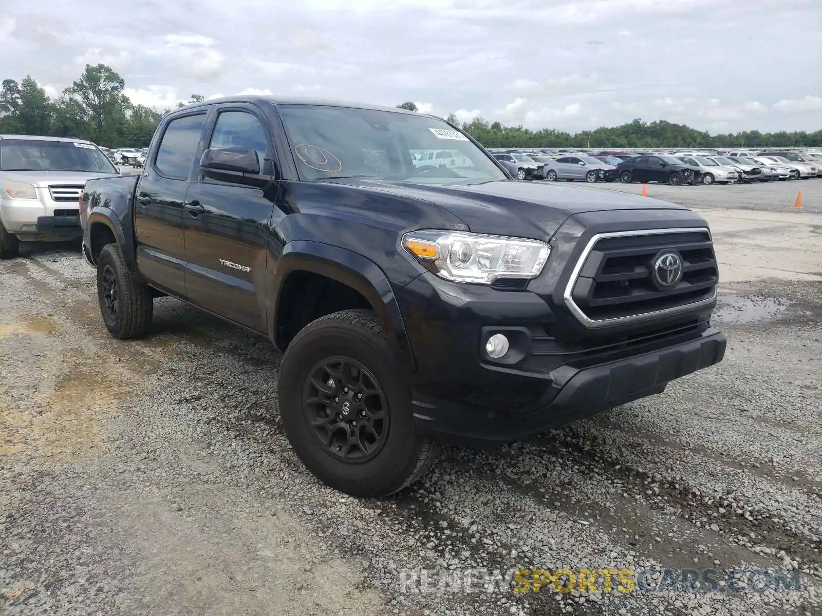 1 Photograph of a damaged car 5TFCZ5AN9MX256824 TOYOTA TACOMA 2021