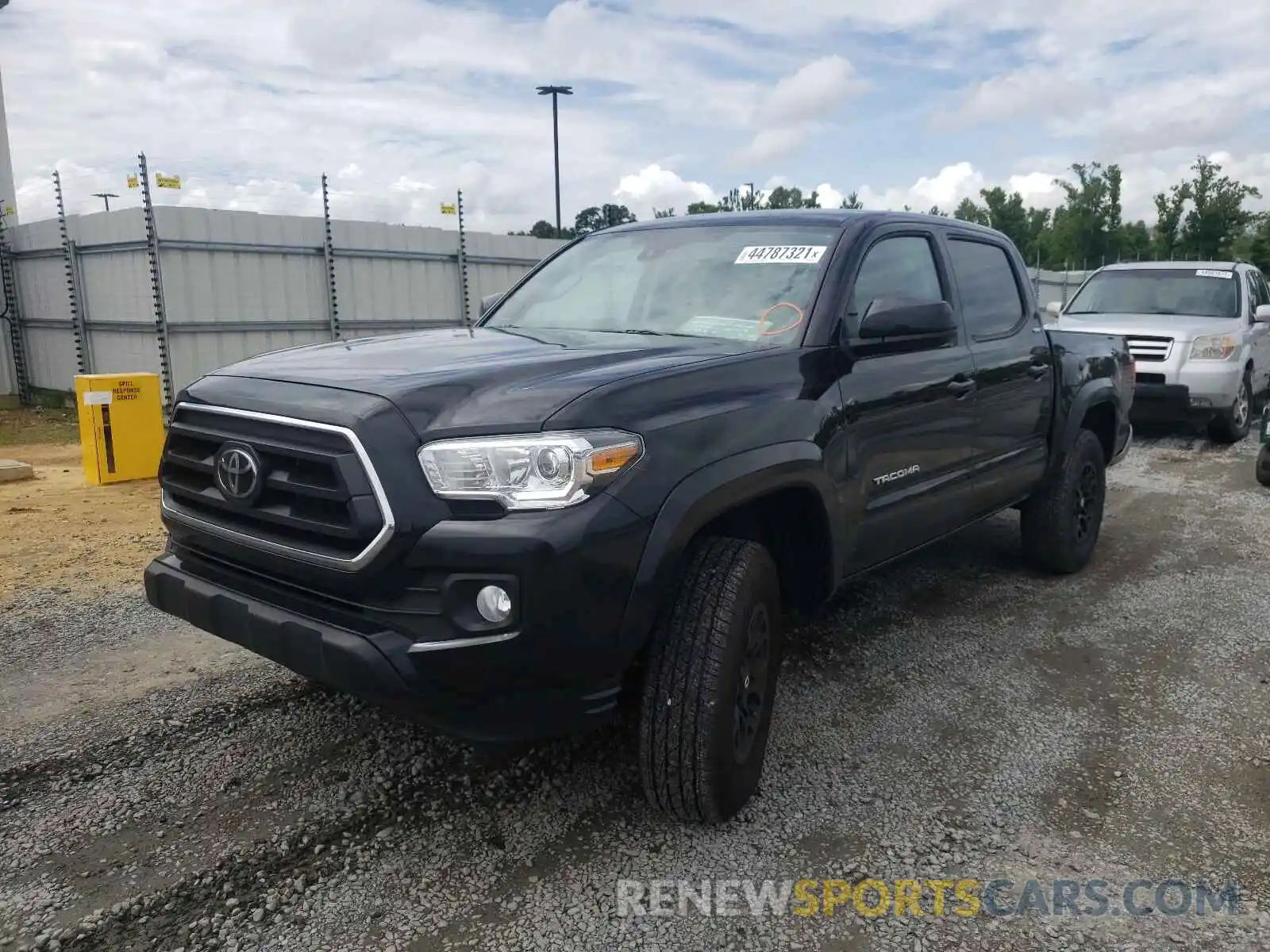 2 Photograph of a damaged car 5TFCZ5AN9MX256824 TOYOTA TACOMA 2021