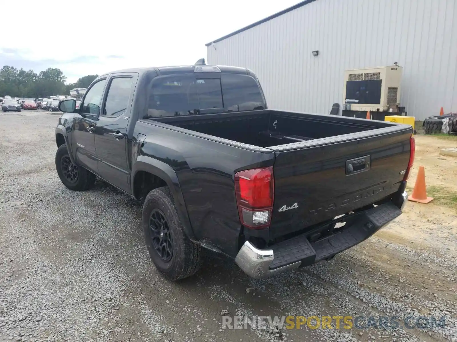 3 Photograph of a damaged car 5TFCZ5AN9MX256824 TOYOTA TACOMA 2021