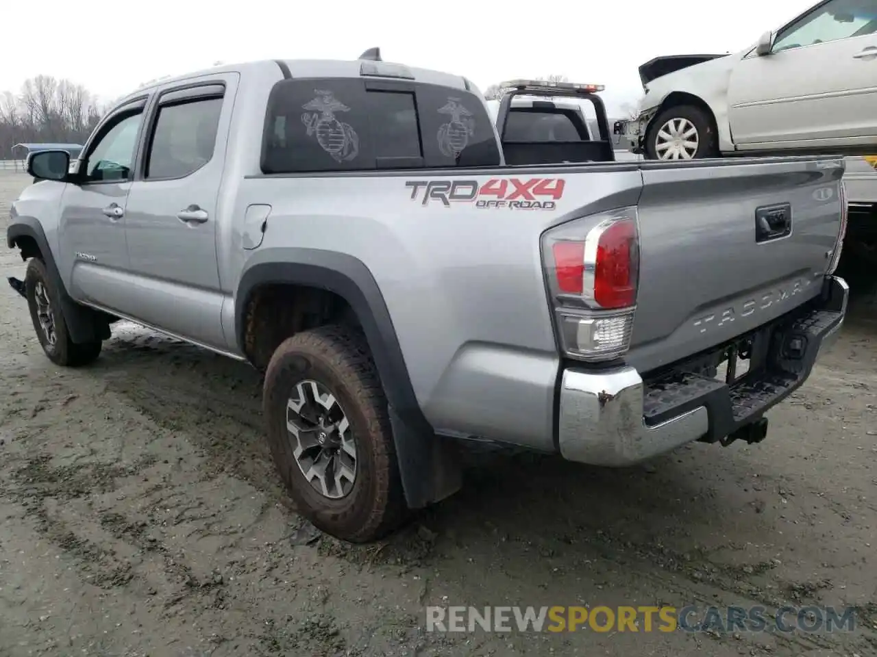 3 Photograph of a damaged car 5TFCZ5AN9MX260470 TOYOTA TACOMA 2021