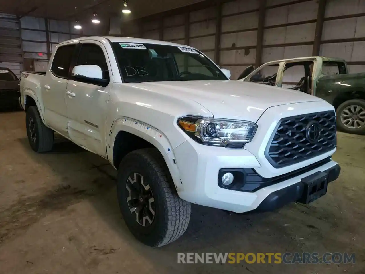 1 Photograph of a damaged car 5TFCZ5AN9MX274806 TOYOTA TACOMA 2021