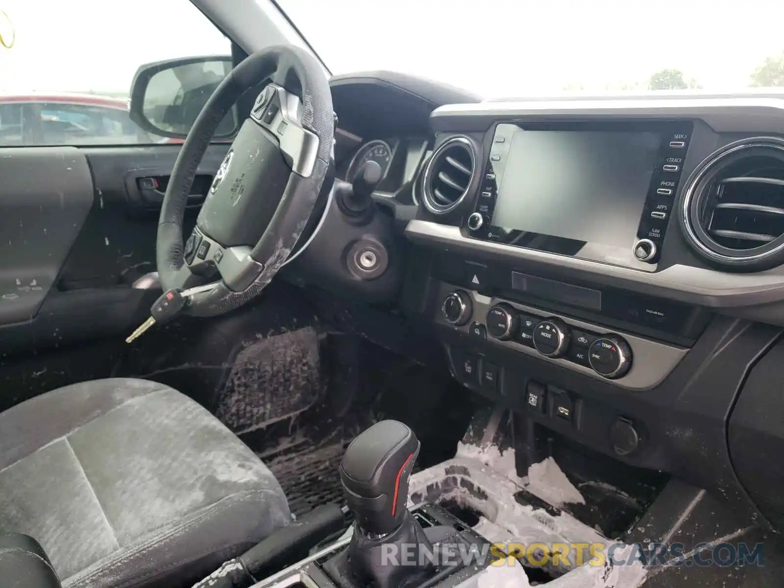 9 Фотография поврежденного автомобиля 5TFCZ5ANXMX251275 TOYOTA TACOMA 2021