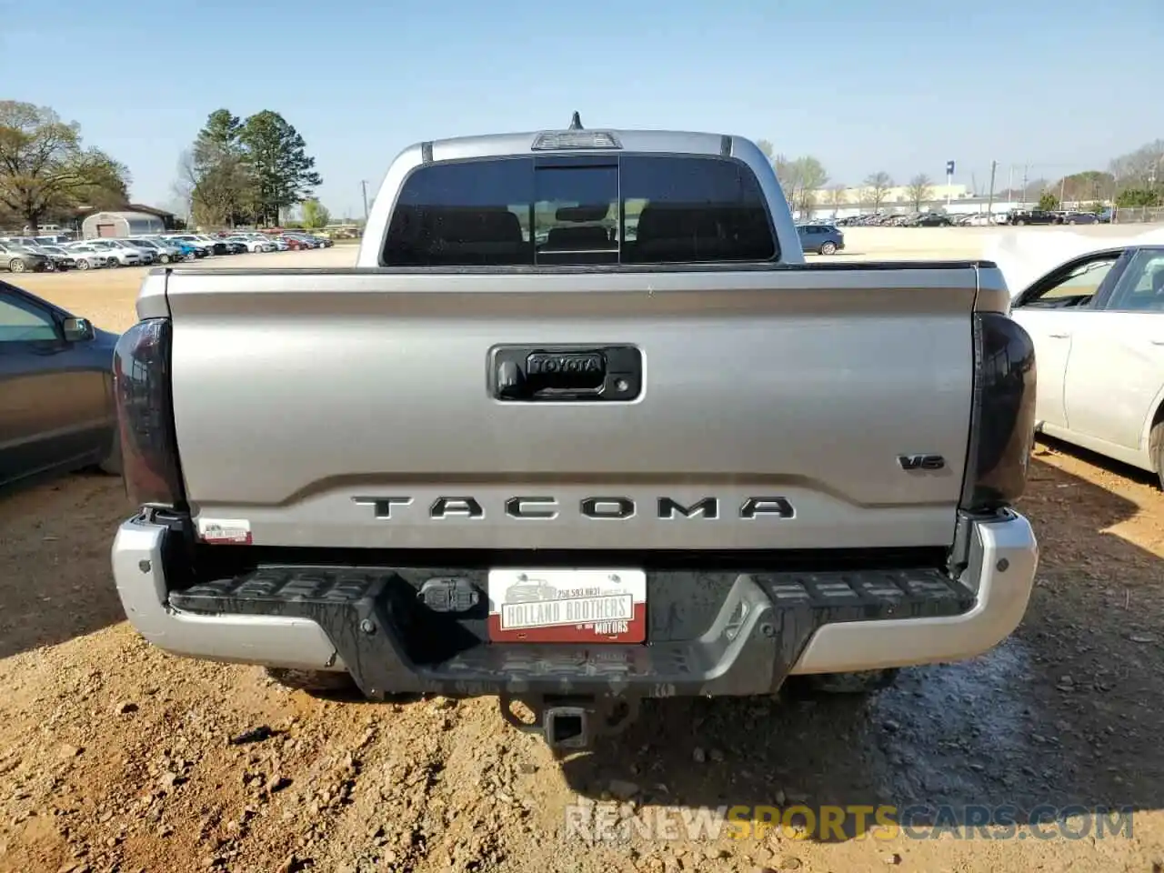 6 Photograph of a damaged car 5TFCZ5ANXMX251552 TOYOTA TACOMA 2021