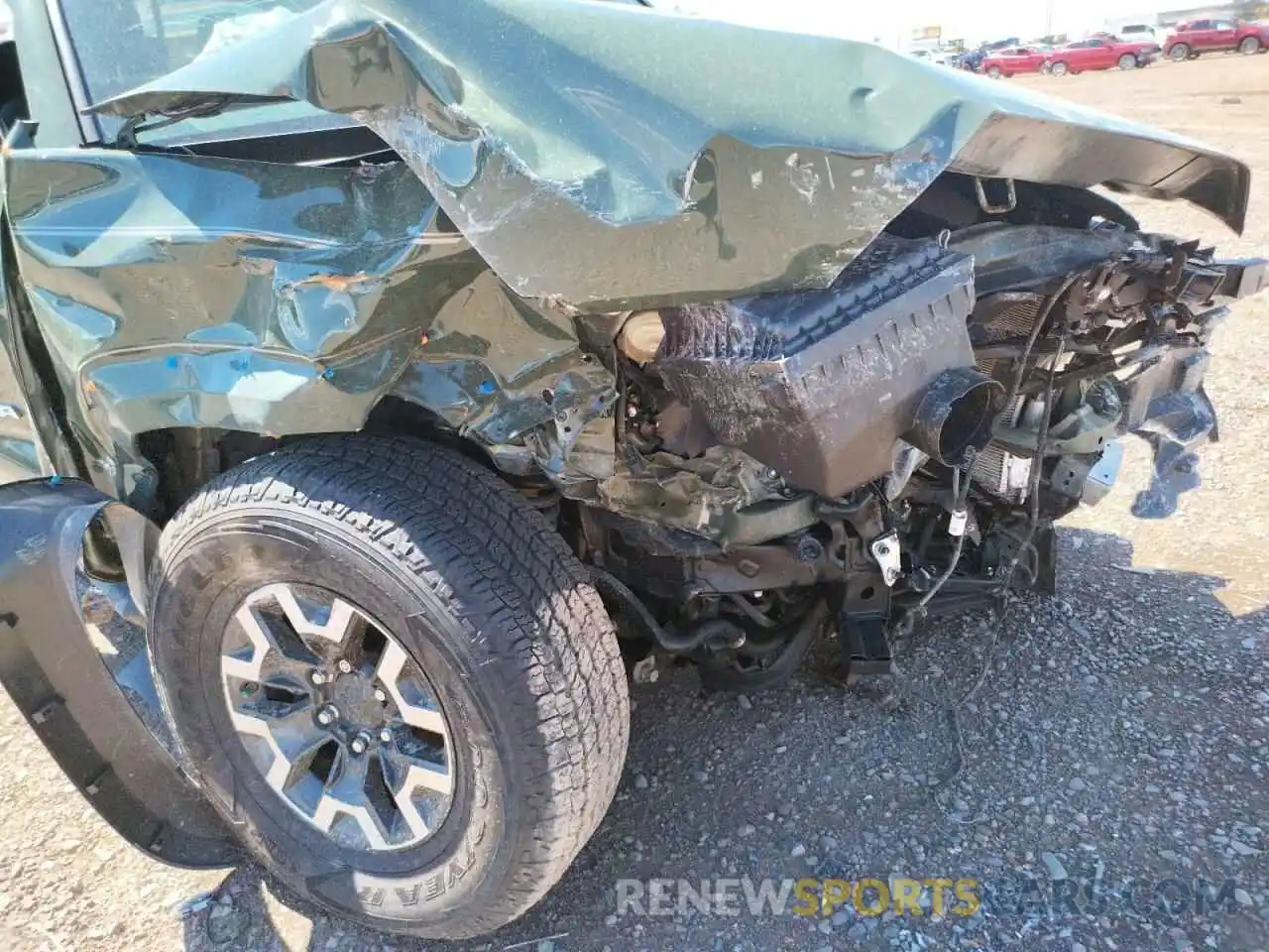 9 Photograph of a damaged car 5TFCZ5ANXMX254256 TOYOTA TACOMA 2021