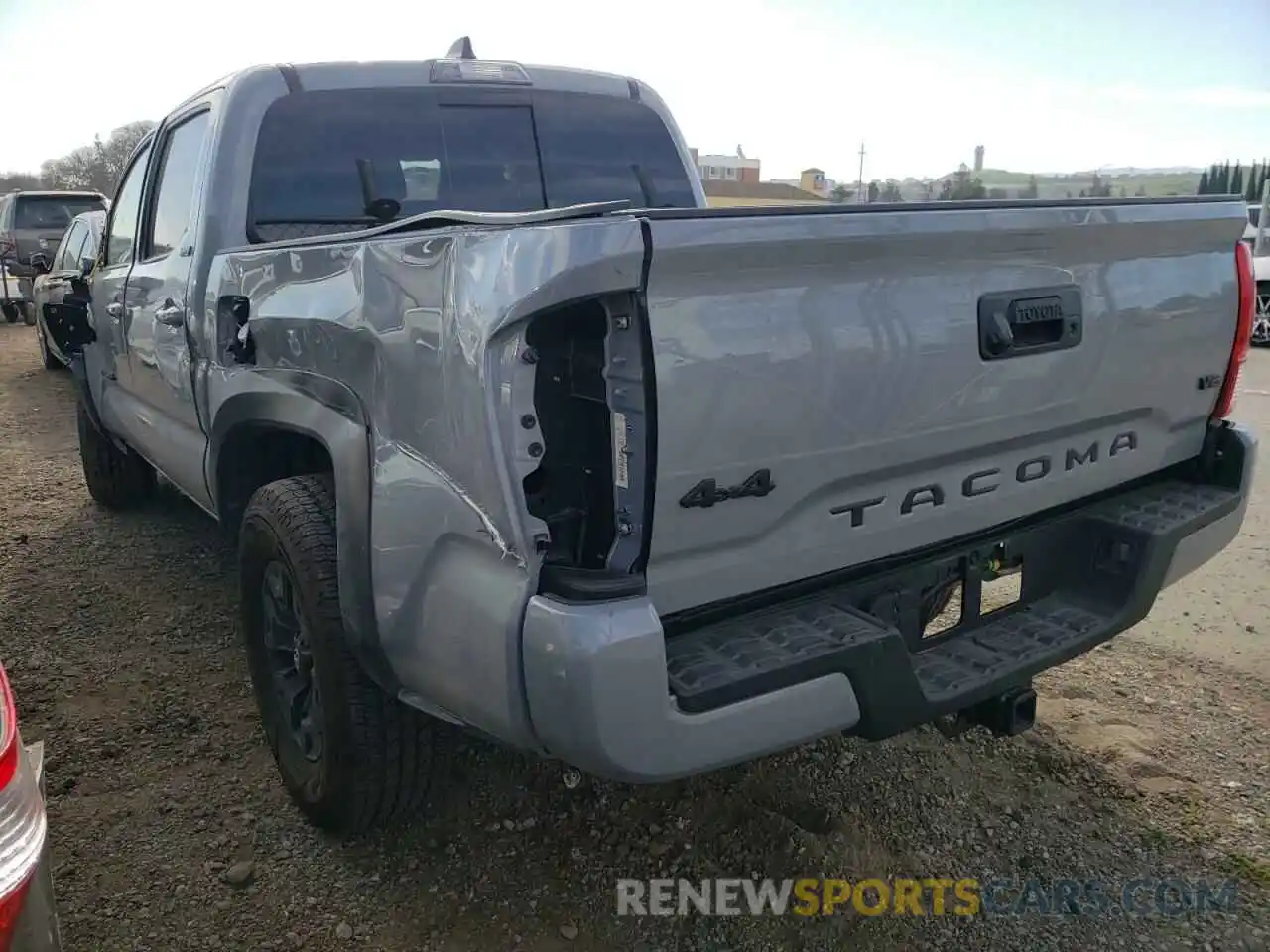 3 Photograph of a damaged car 5TFCZ5ANXMX256234 TOYOTA TACOMA 2021