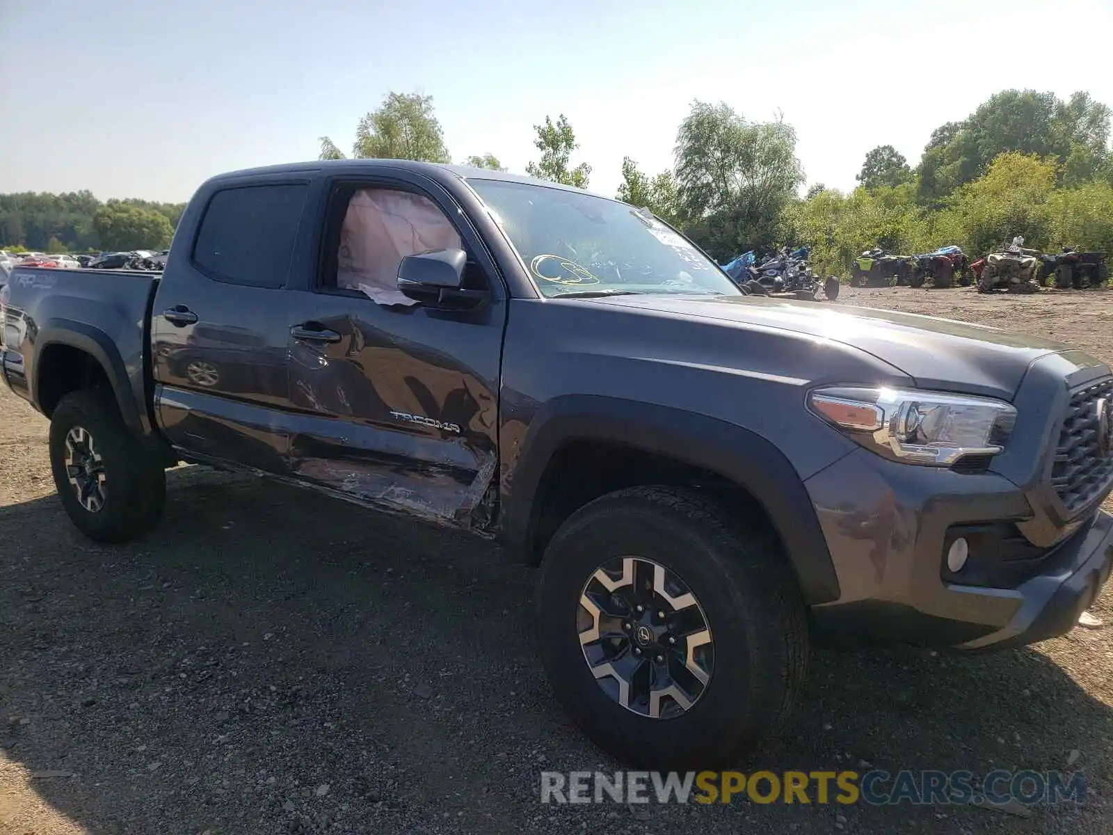 9 Photograph of a damaged car 5TFCZ5ANXMX265886 TOYOTA TACOMA 2021