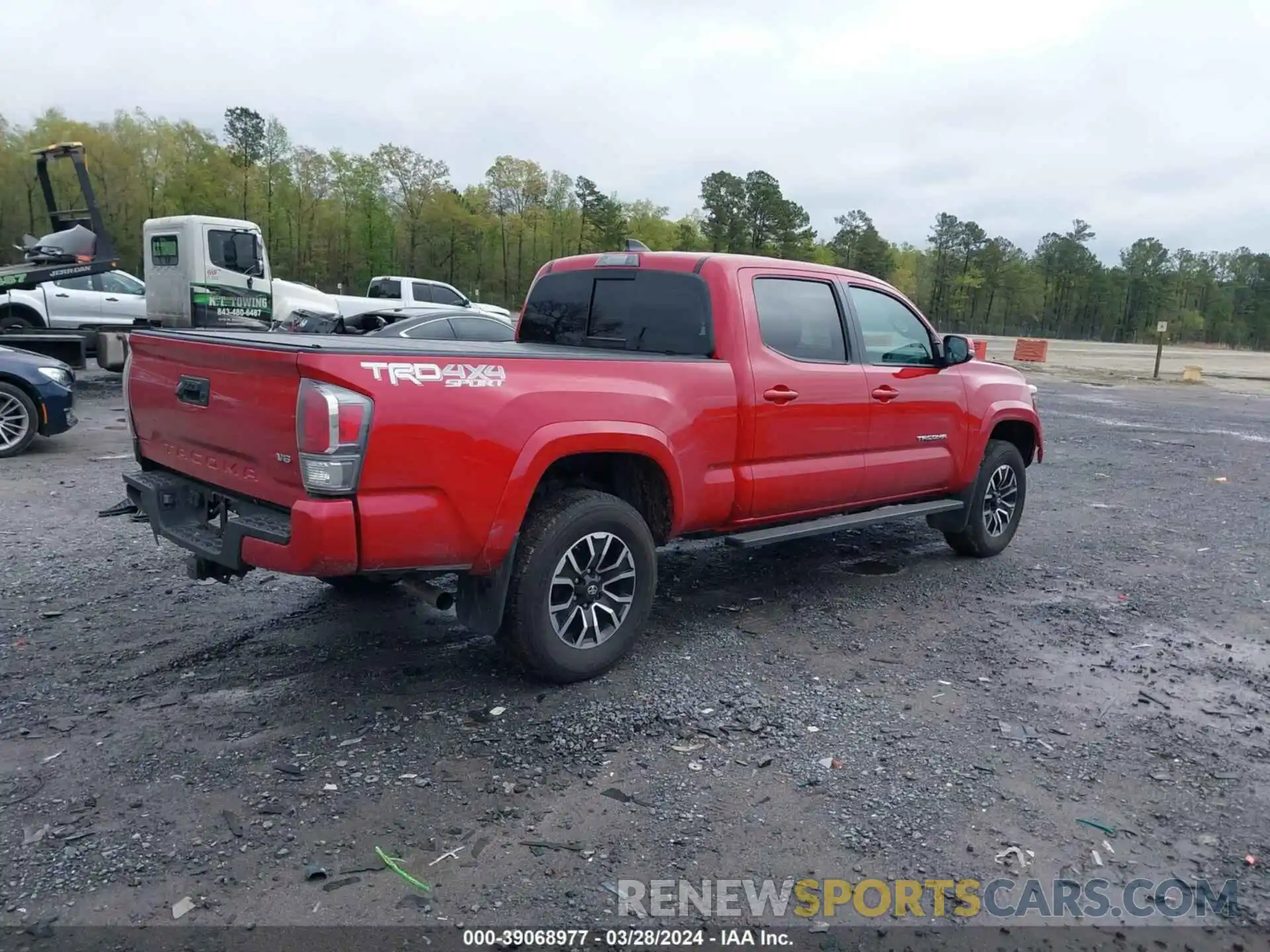 4 Фотография поврежденного автомобиля 5TFDZ5BN3MX058582 TOYOTA TACOMA 2021