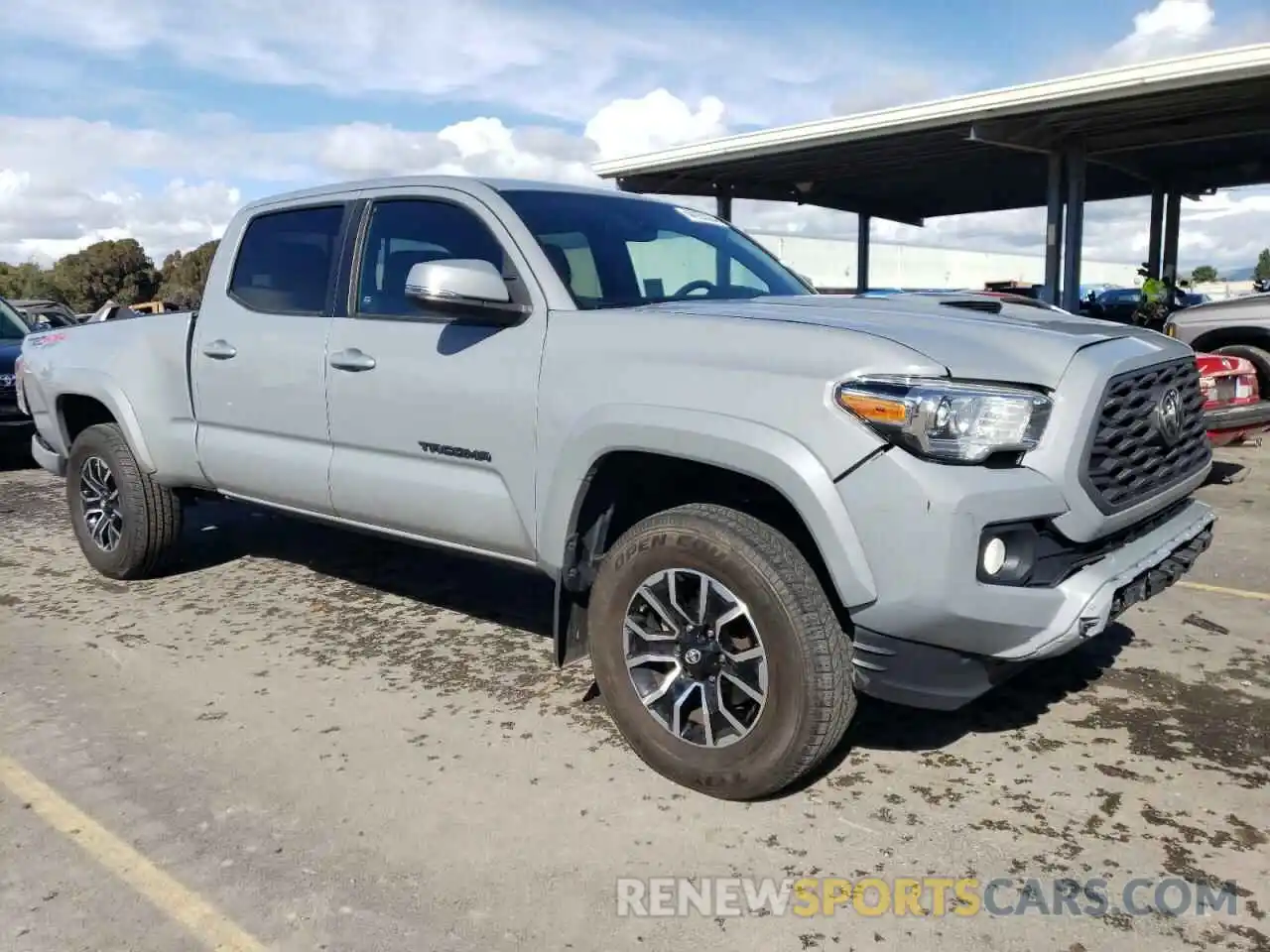 4 Photograph of a damaged car 5TFDZ5BN3MX067394 TOYOTA TACOMA 2021