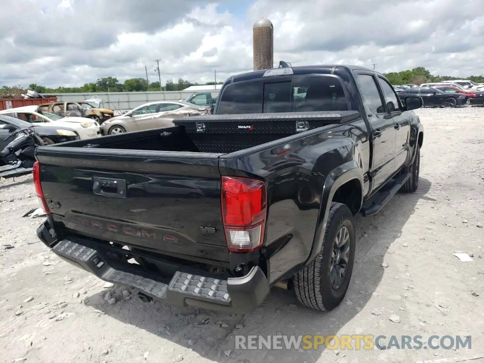 4 Photograph of a damaged car 5TFDZ5BN4MX059661 TOYOTA TACOMA 2021