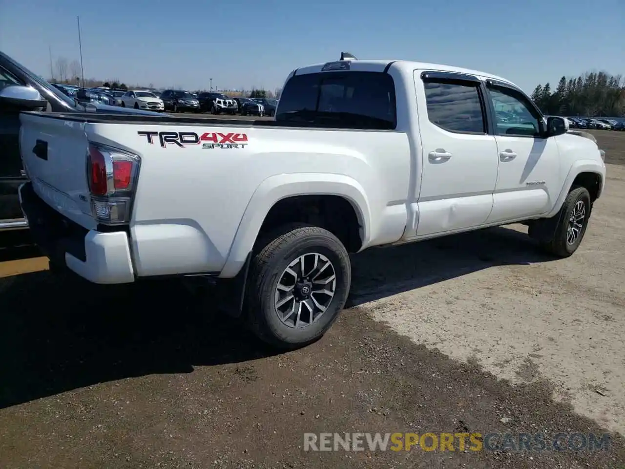 4 Фотография поврежденного автомобиля 5TFDZ5BN4MX062883 TOYOTA TACOMA 2021