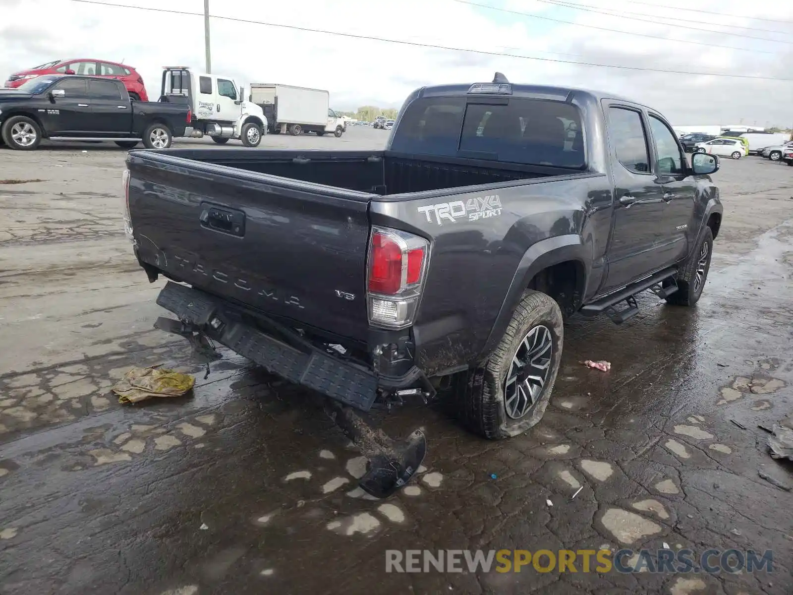 4 Photograph of a damaged car 5TFDZ5BN7MX056009 TOYOTA TACOMA 2021