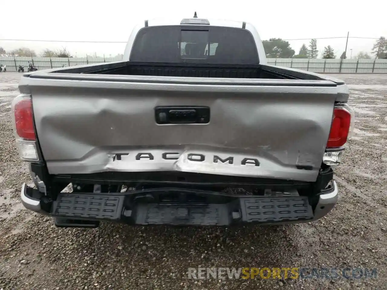 9 Photograph of a damaged car 5TFDZ5BNXMX067750 TOYOTA TACOMA 2021