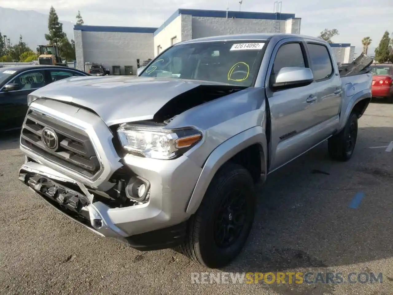 2 Photograph of a damaged car 3TMAZ5CN0NM167865 TOYOTA TACOMA 2022