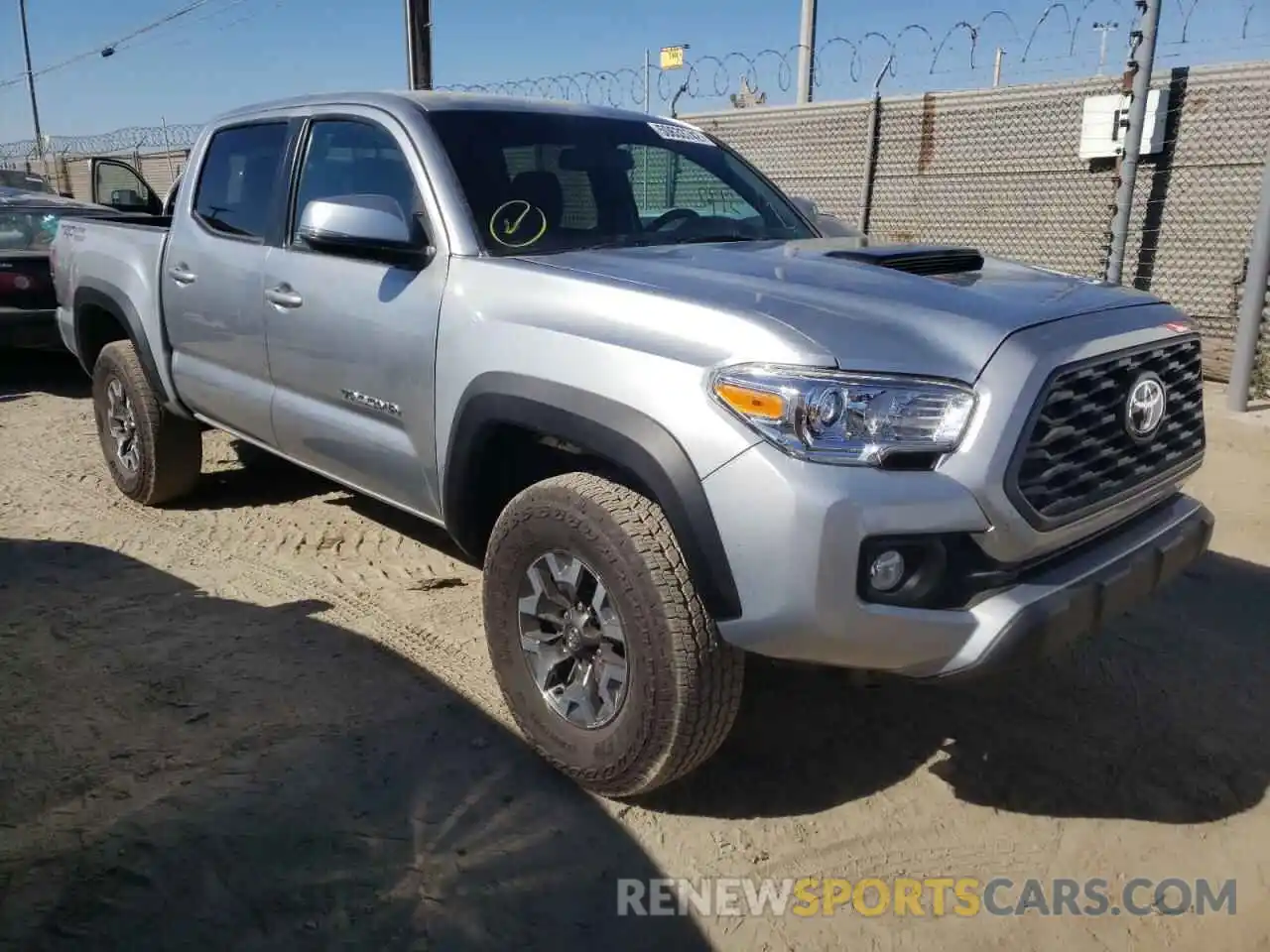 1 Photograph of a damaged car 3TMAZ5CN1NM163775 TOYOTA TACOMA 2022