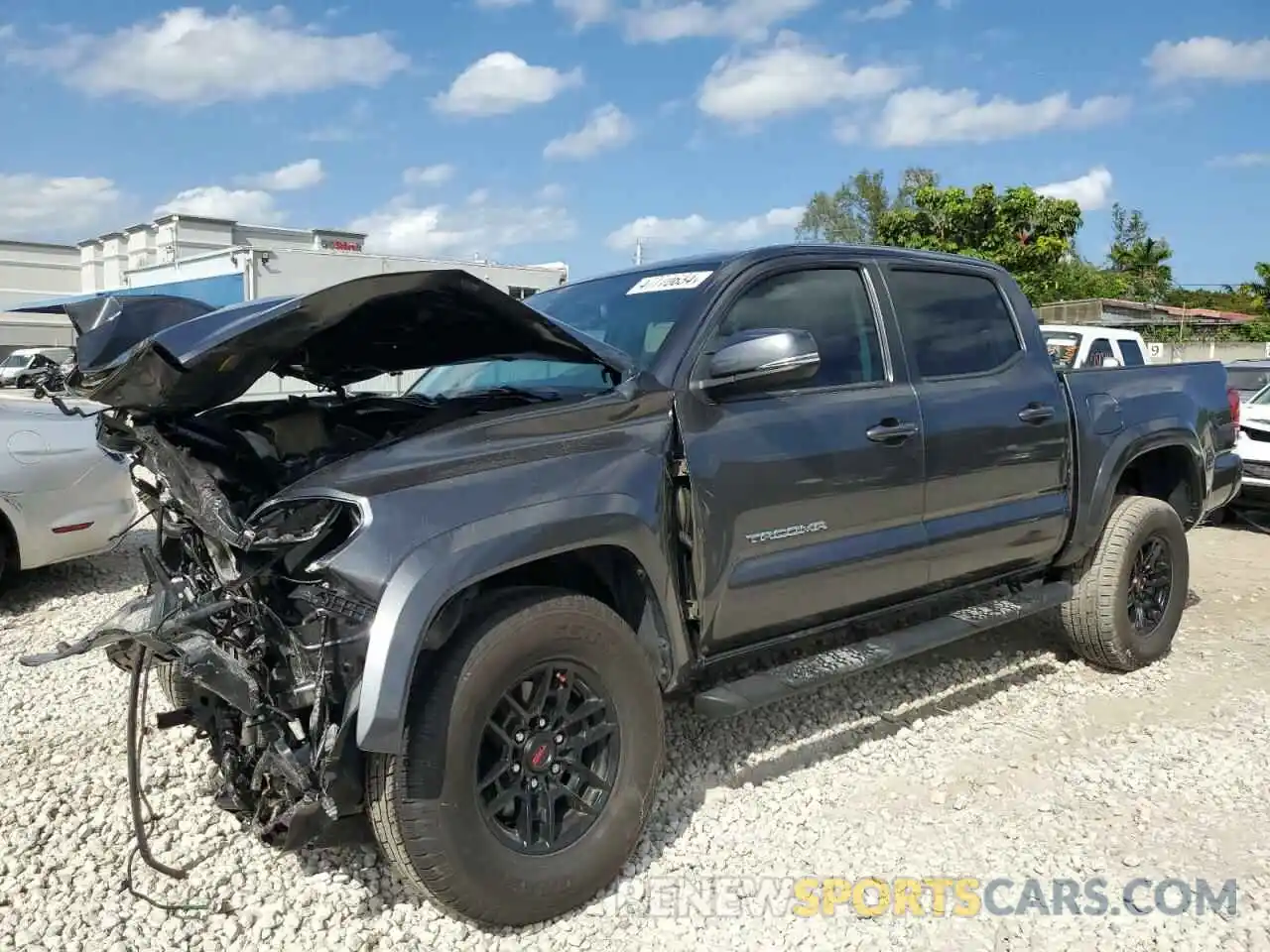 1 Photograph of a damaged car 3TMAZ5CN1NM169768 TOYOTA TACOMA 2022