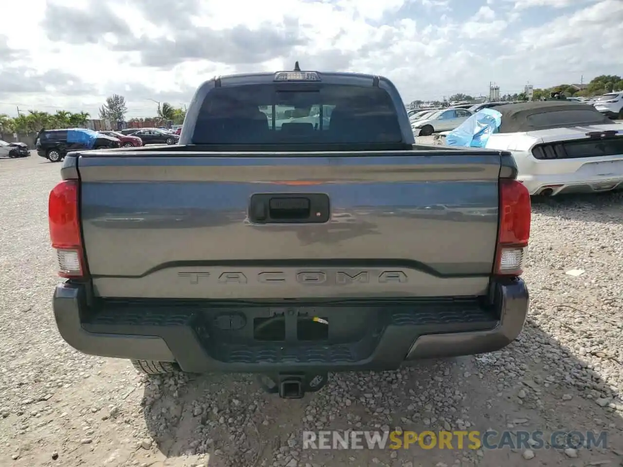 6 Photograph of a damaged car 3TMAZ5CN1NM169768 TOYOTA TACOMA 2022