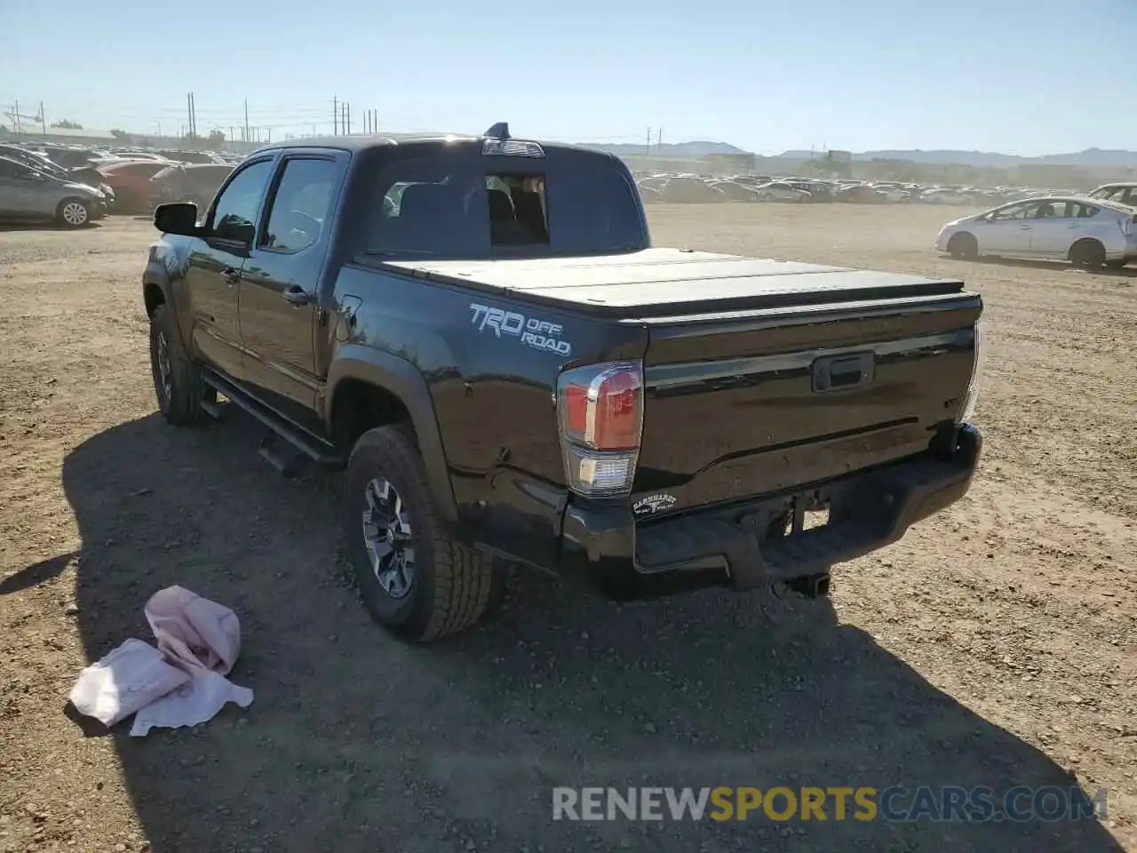 3 Photograph of a damaged car 3TMAZ5CN1NM184321 TOYOTA TACOMA 2022