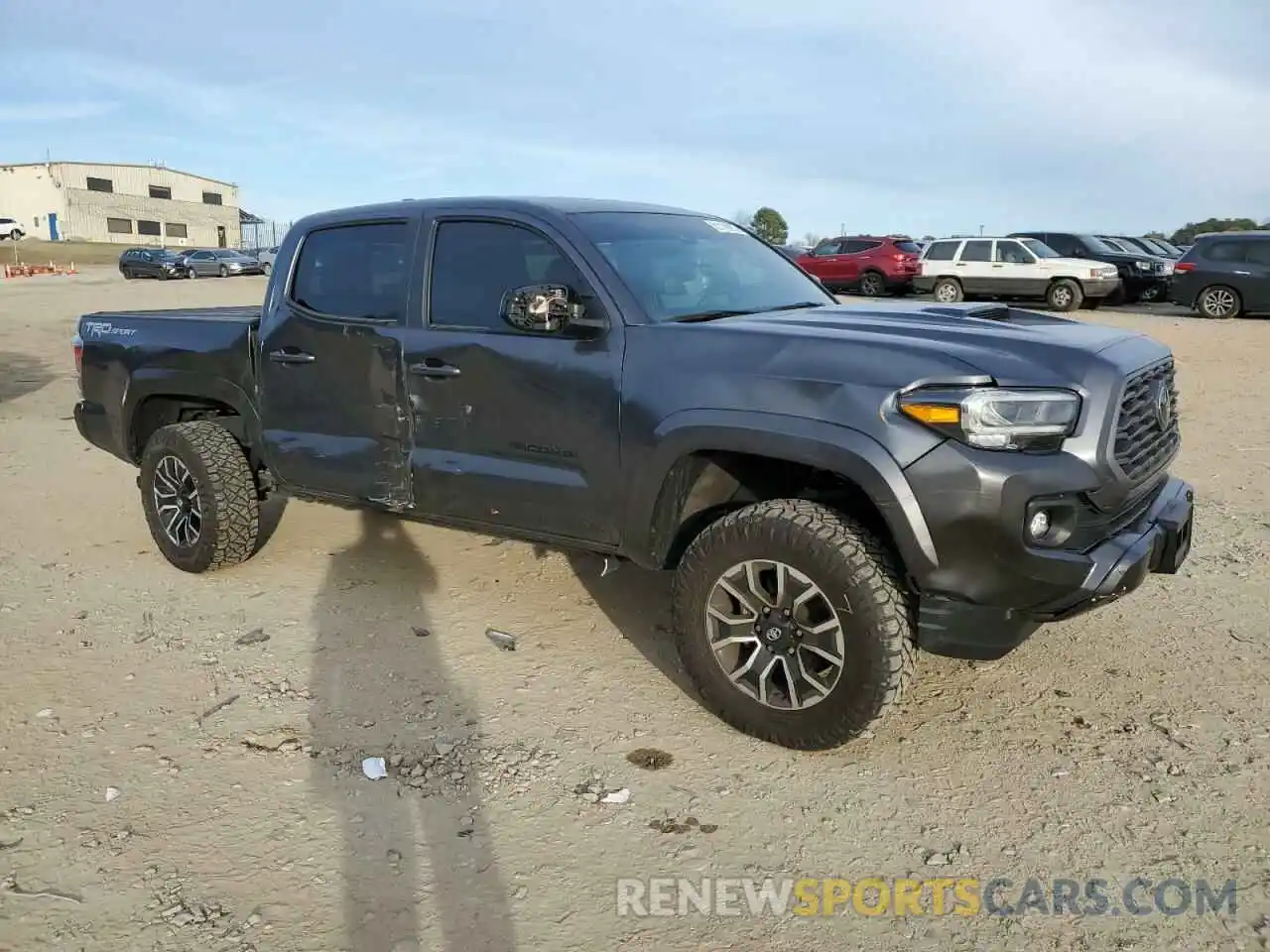 4 Photograph of a damaged car 3TMAZ5CN1NM188756 TOYOTA TACOMA 2022