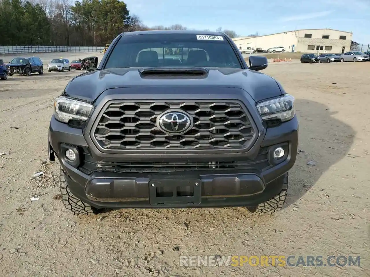 5 Photograph of a damaged car 3TMAZ5CN1NM188756 TOYOTA TACOMA 2022