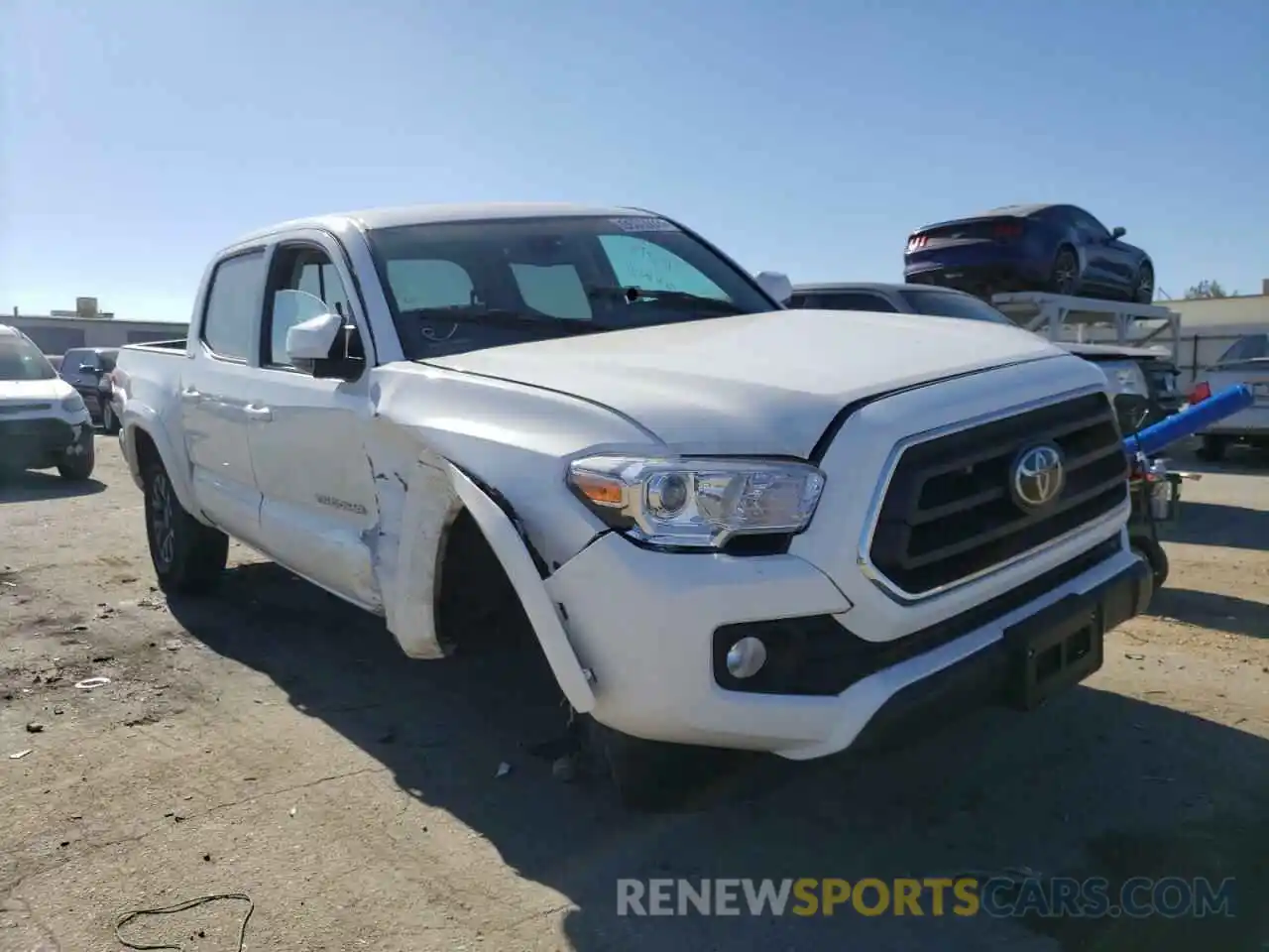 1 Photograph of a damaged car 3TMAZ5CN2NM162067 TOYOTA TACOMA 2022